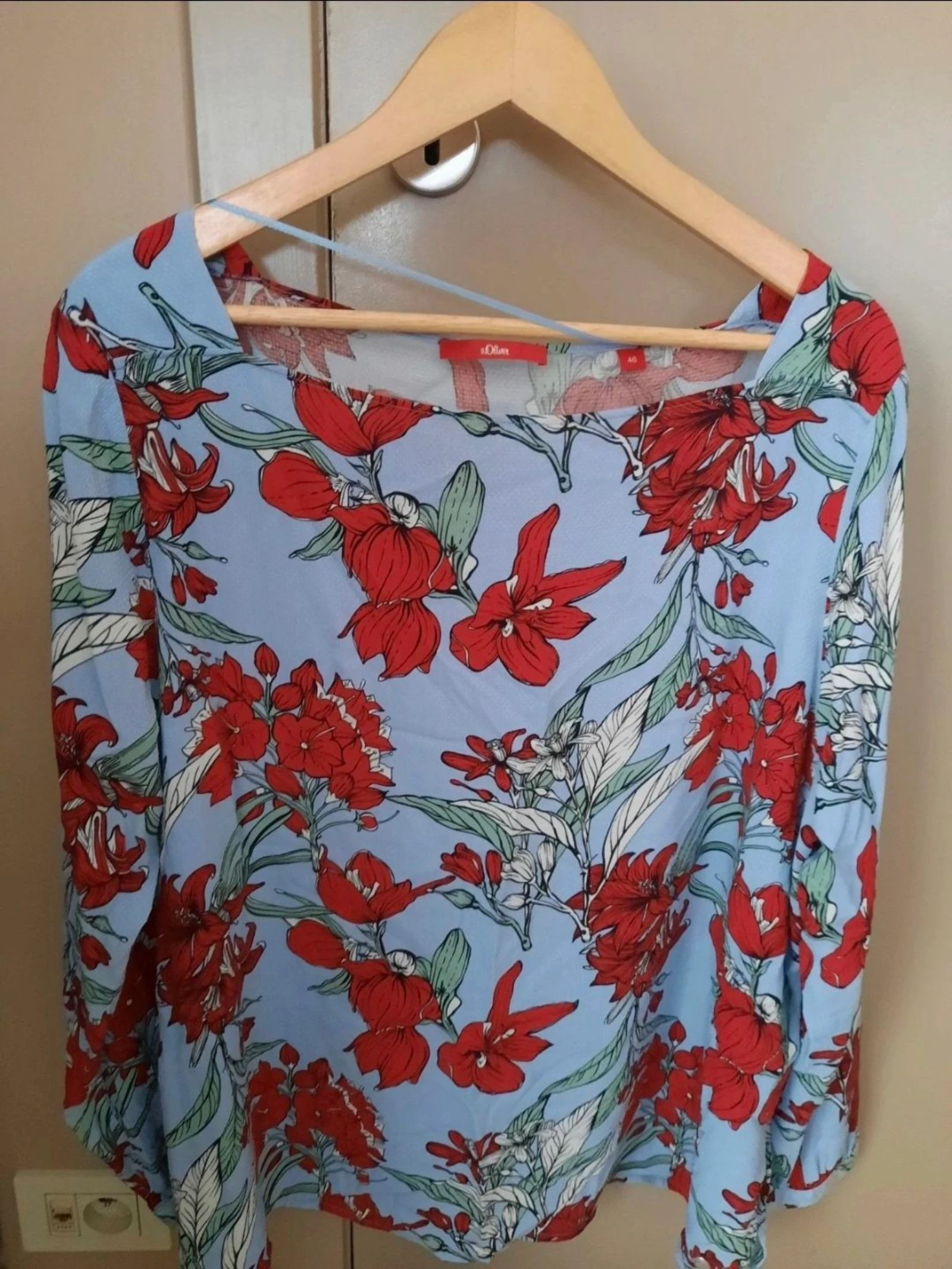 Blouse S.Oliver maat 46